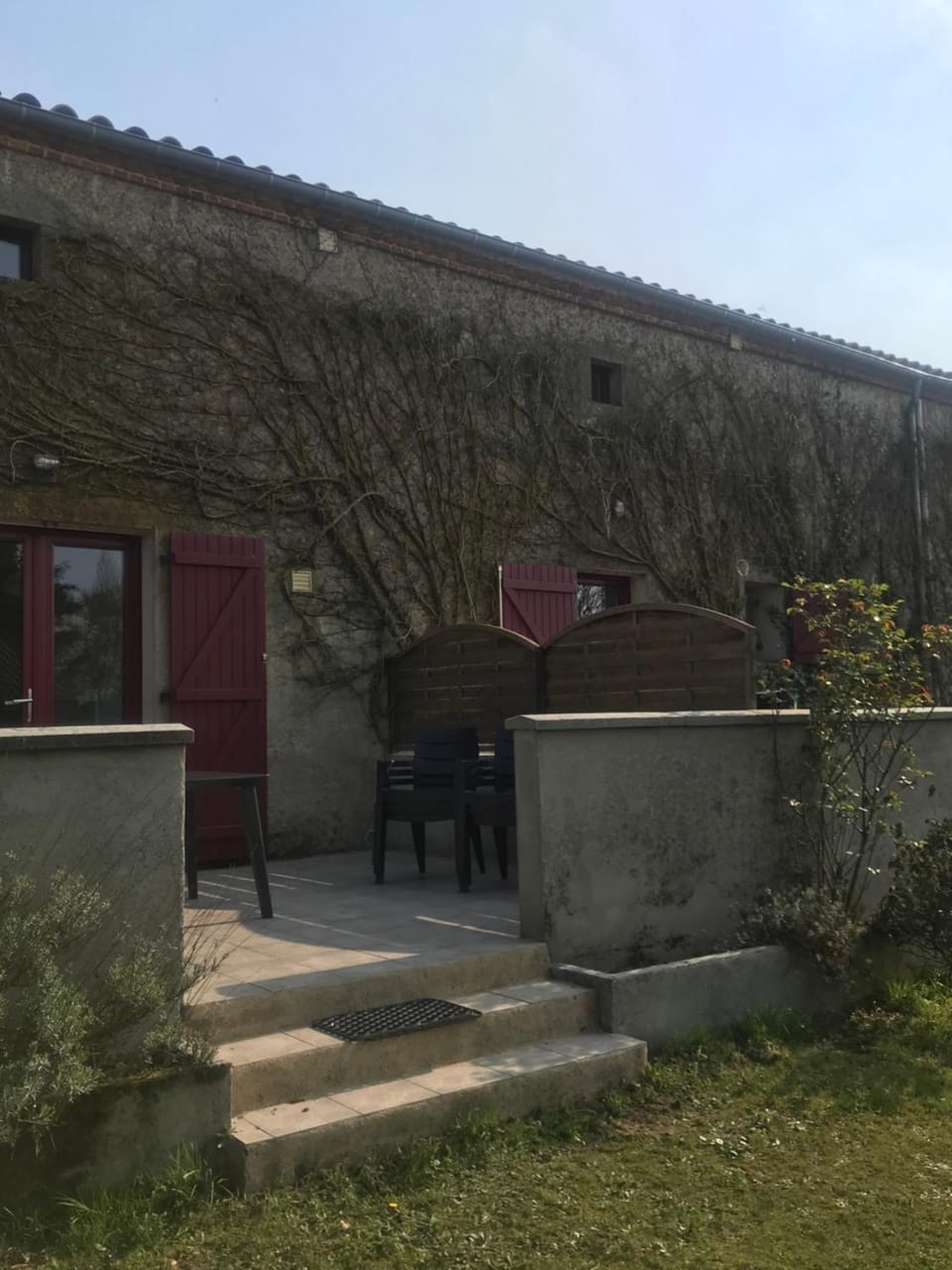 Patio, Facade/entrance