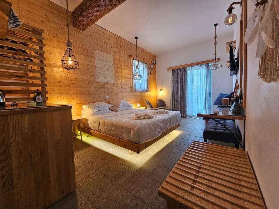 Bed, Photo of the whole room