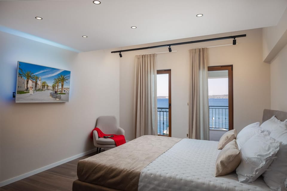 Bedroom, Sea view