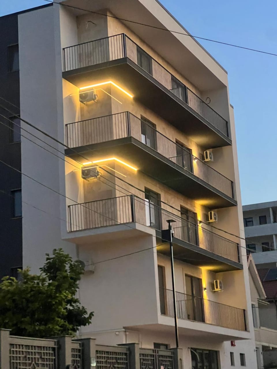 Property building, Day