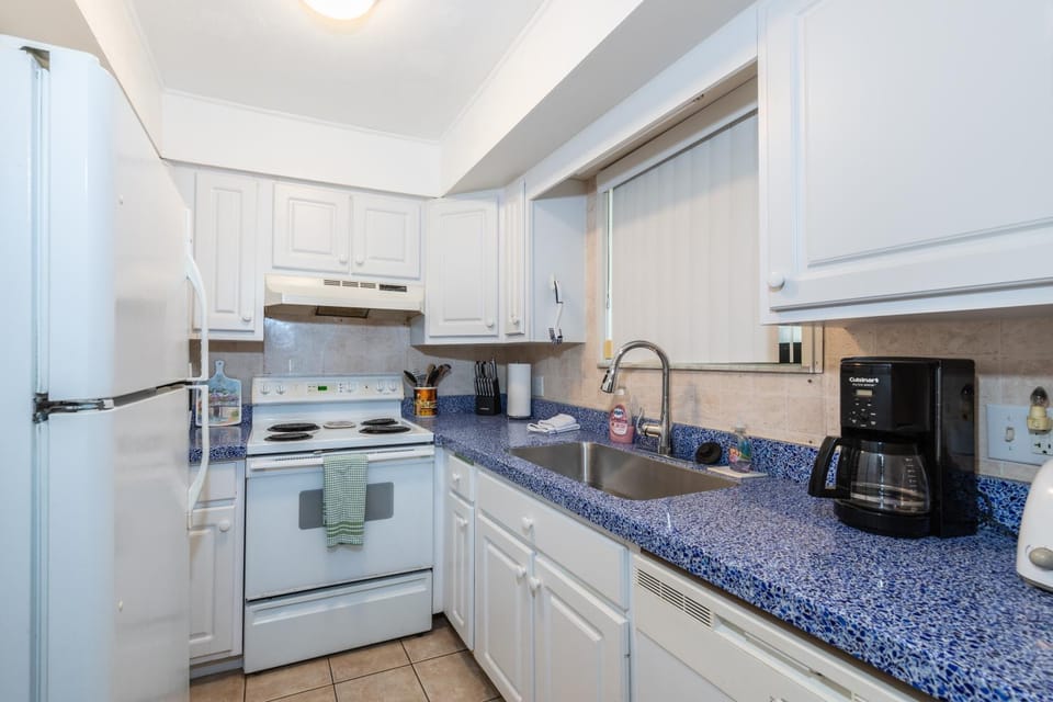 Property building, Kitchen or kitchenette