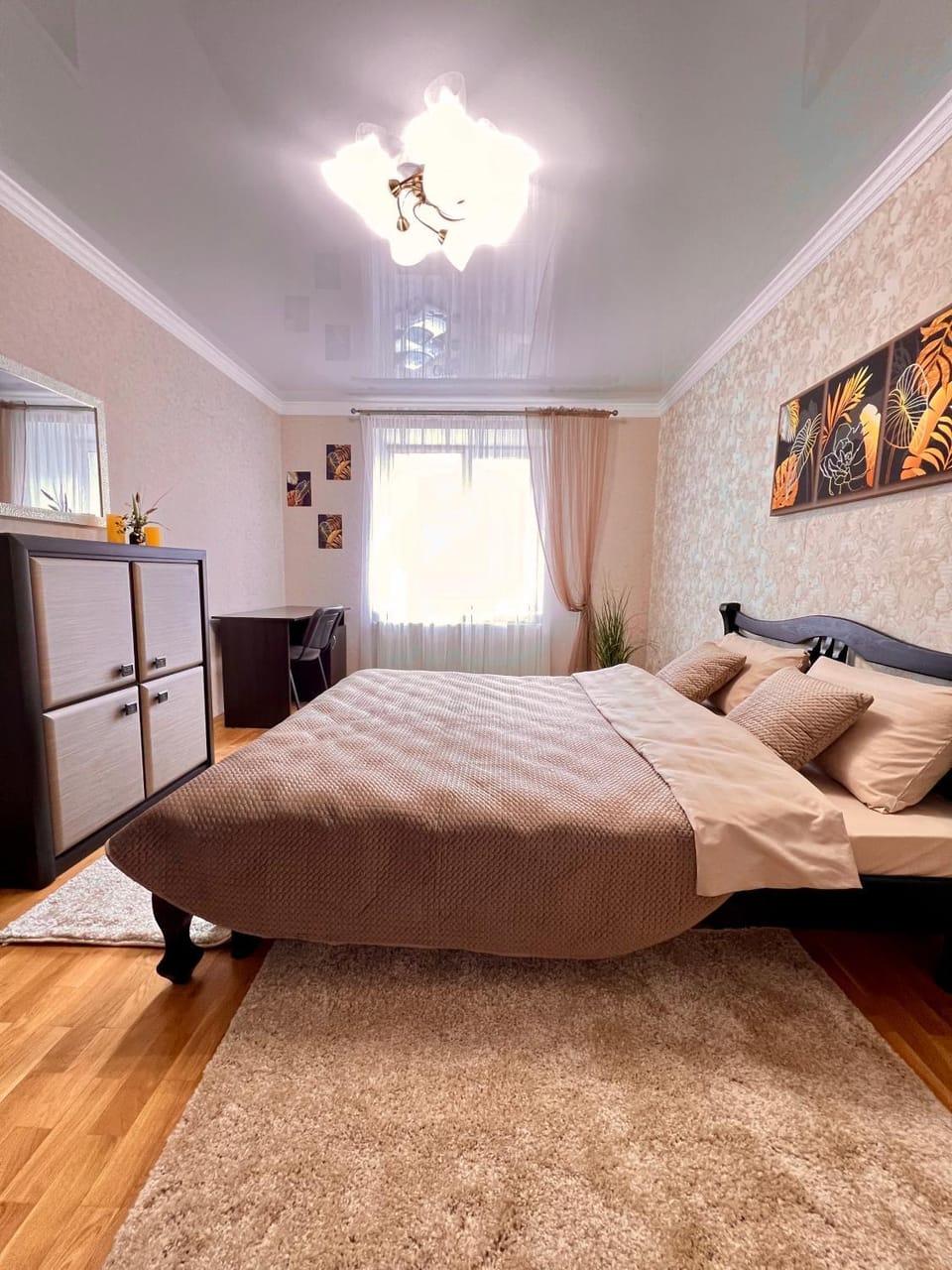 Bed, Photo of the whole room