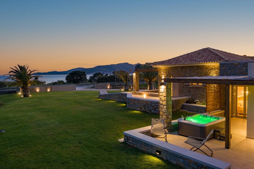 Quinta Essentia Suites Apartment hotel in Messenia