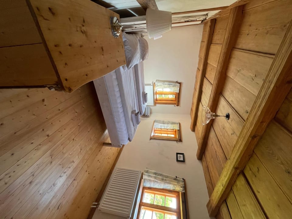 Izerski dom Farm Stay in Lower Silesian Voivodeship