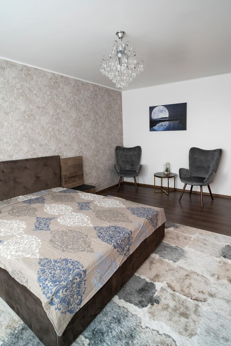 Living room, Photo of the whole room, Seating area