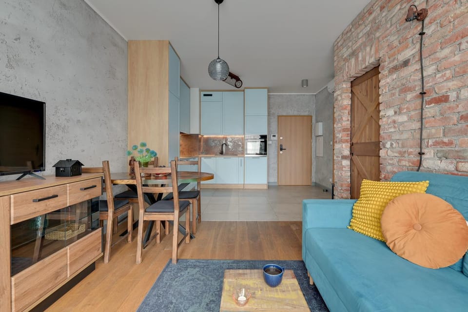 TV and multimedia, Kitchen or kitchenette, Living room, Seating area, Dining area, oven, stove