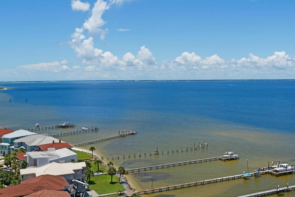 Tristan Towers unit 14D Apartment in Pensacola Beach