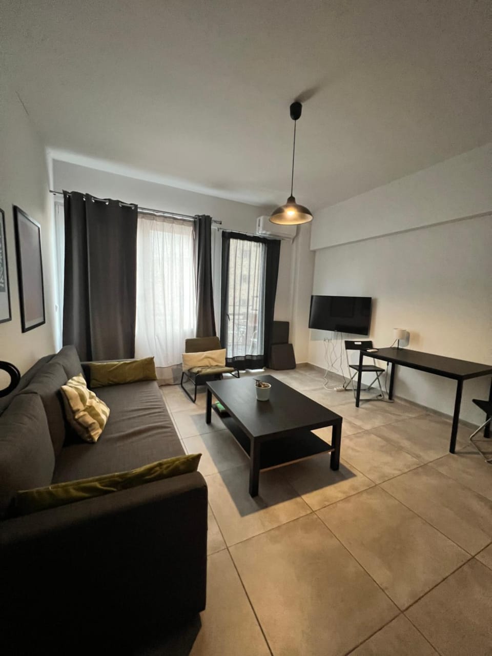 Ælis Suites in Psyrri - Rooftop Access & Acropolis View Apartment in Athens