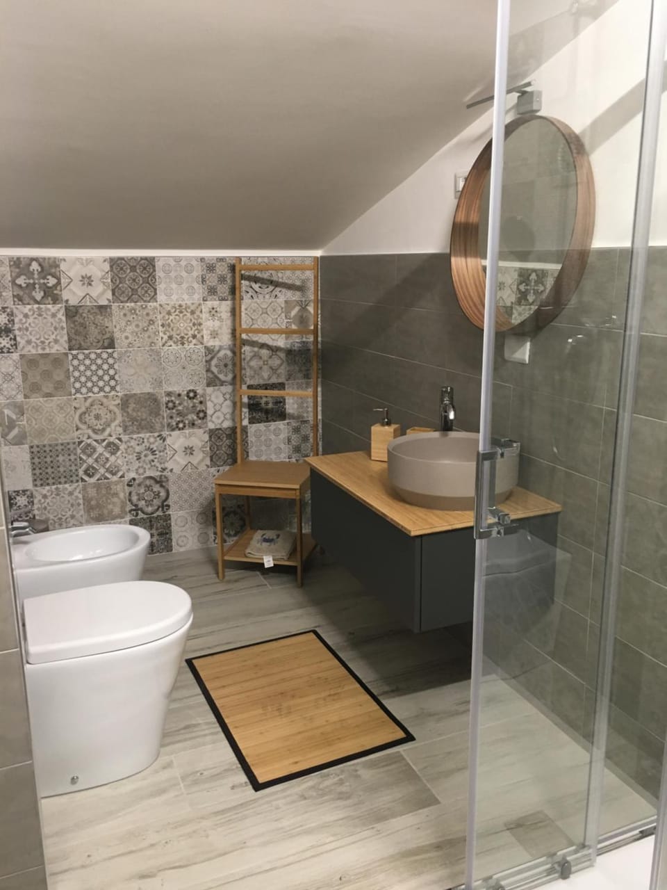 Shower, Toilet, Bathroom
