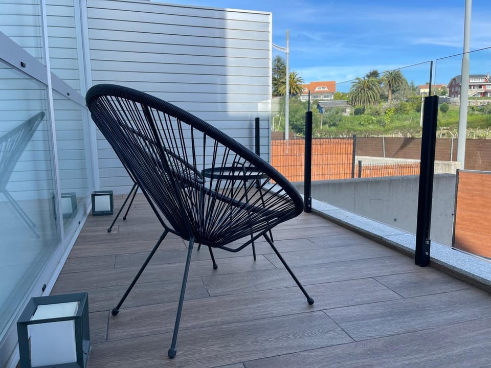 OKTHEWAY PERBES HOUSE House in O Eume