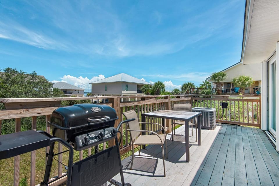 Moon Tide Cottage House in Pensacola Beach