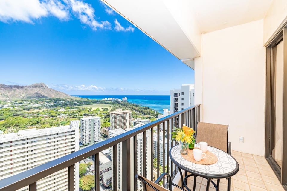 Balcony/Terrace, Mountain view, Sea view