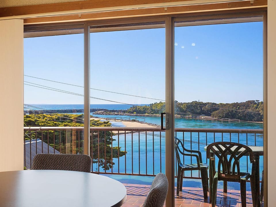 Pacific Pines Unit 4 Apartment in Narooma