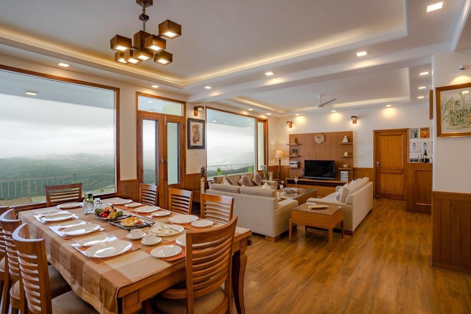 Living room, Photo of the whole room, Mountain view