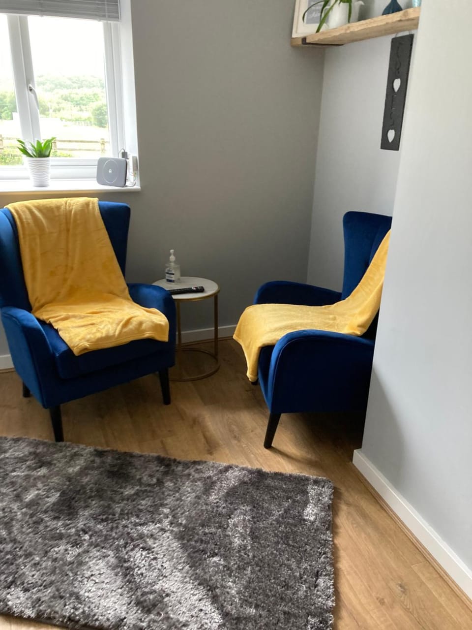 Seating area