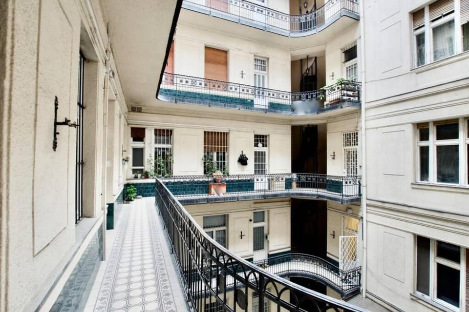 Premium Apartment by Hi5 - Best ever (191) Apartment in Budapest
