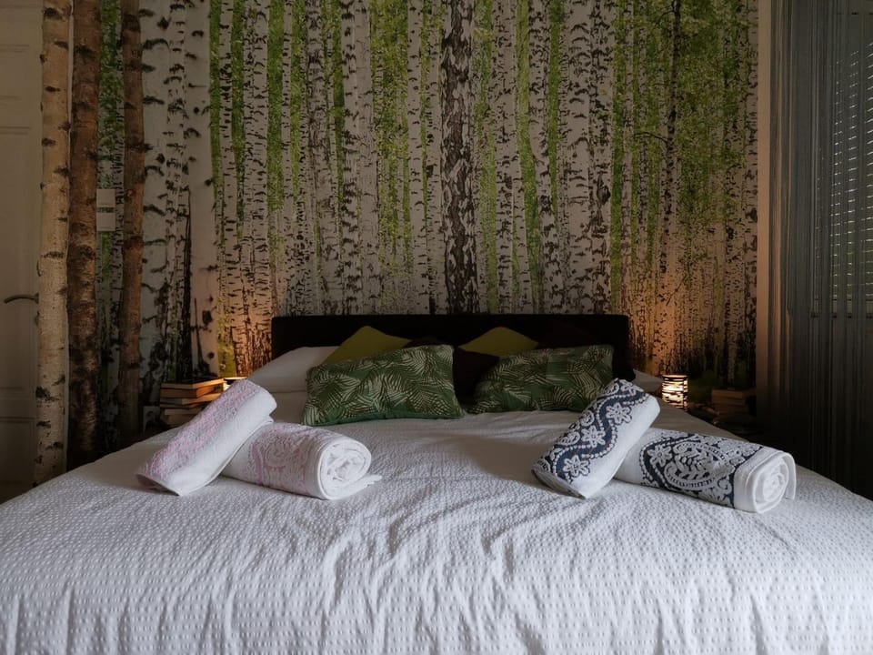 Bed, Bedroom
