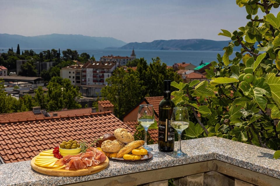 Landmark view, Sea view