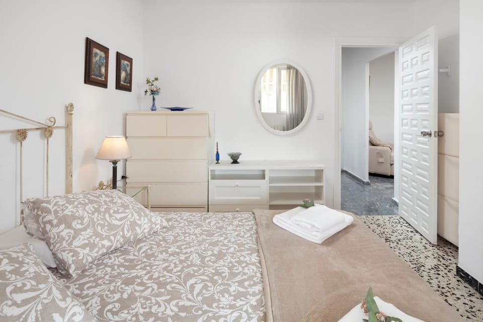 Living room, Bedroom