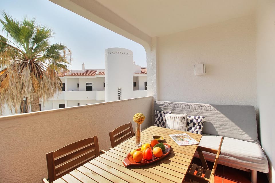 View (from property/room), Balcony/Terrace, Balcony/Terrace, Swimming pool