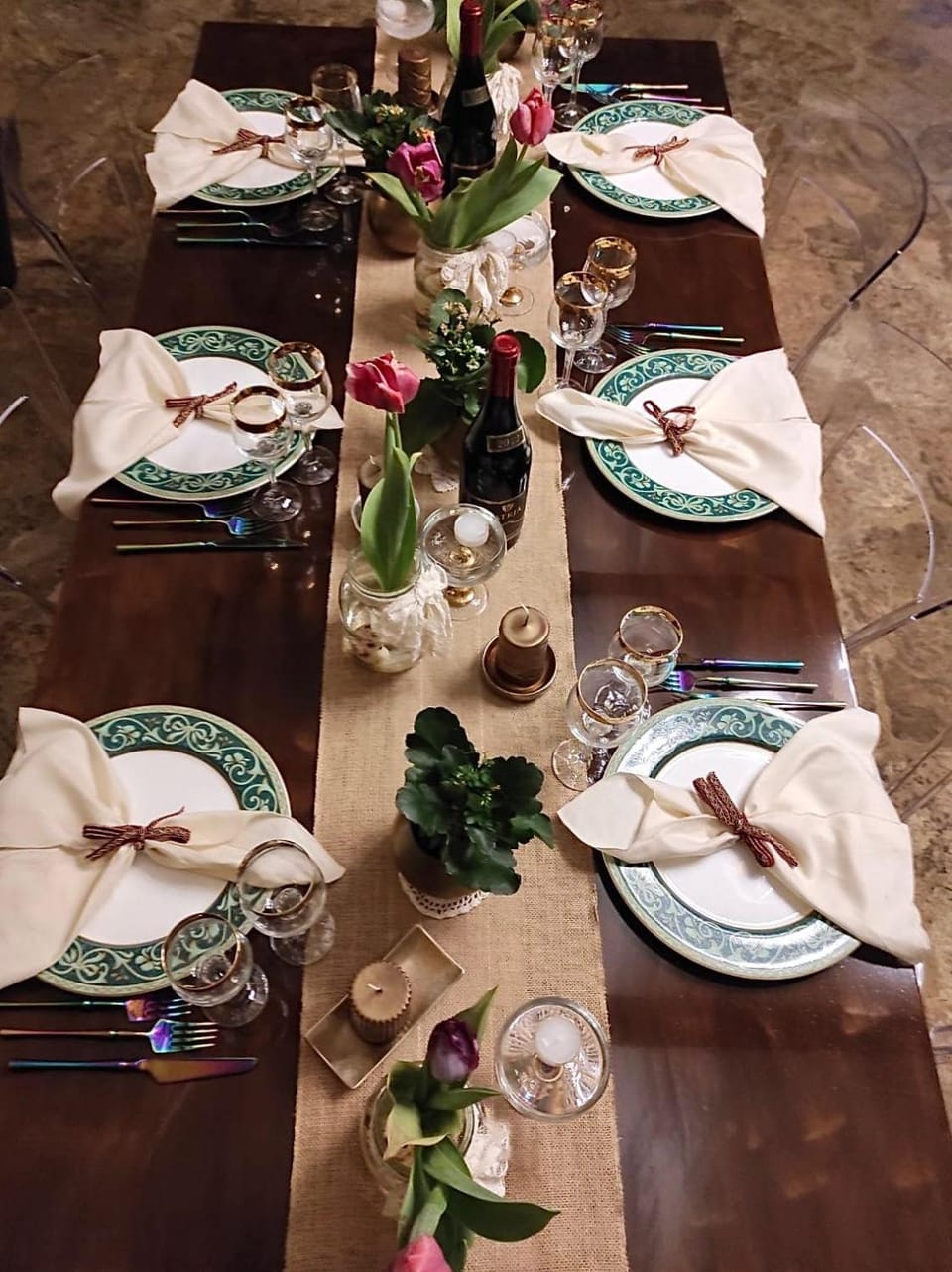 Restaurant/places to eat, Dining area