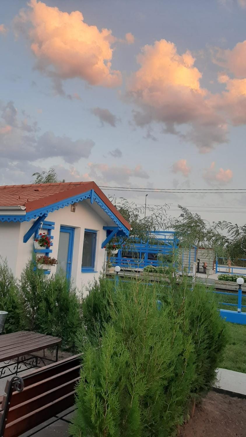Complex Turistic Essenza Bed and Breakfast in Romania