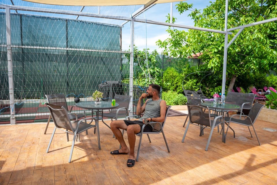 PENSIUNEA LAINER Bed and Breakfast in Constanța County