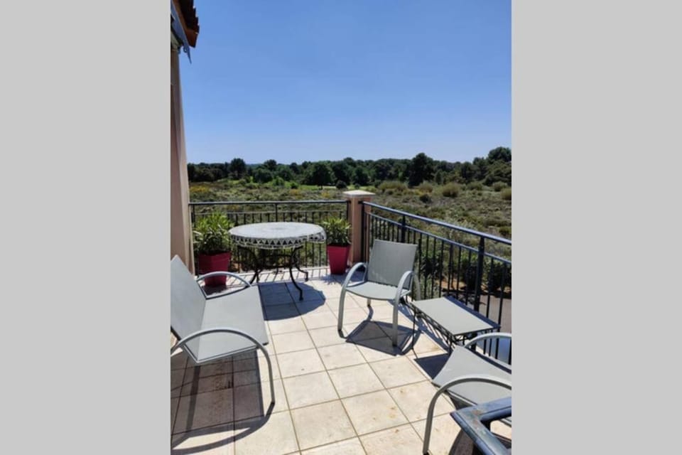 Day, View (from property/room), Balcony/Terrace