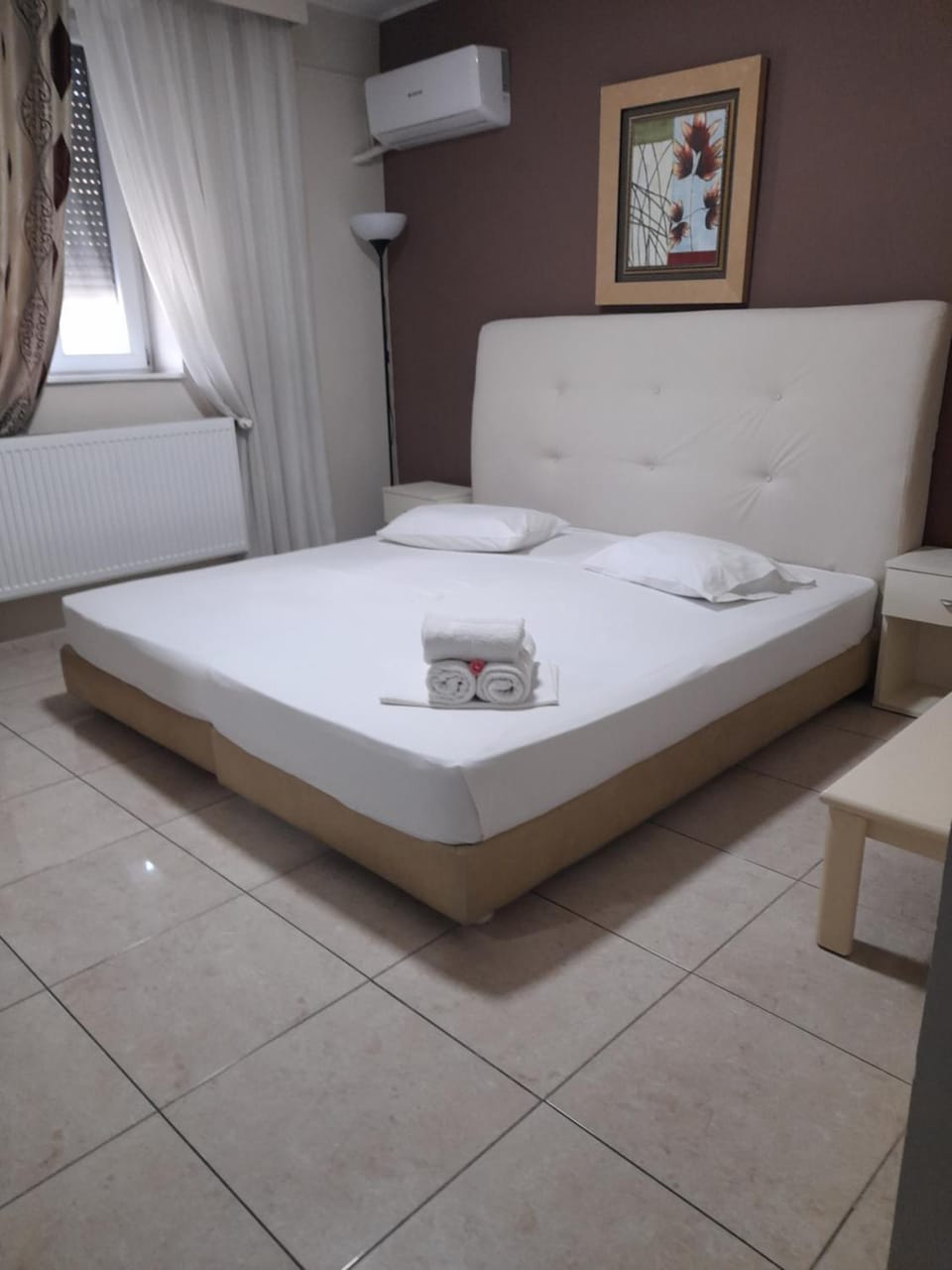 DyHouse Bed and Breakfast in Romania