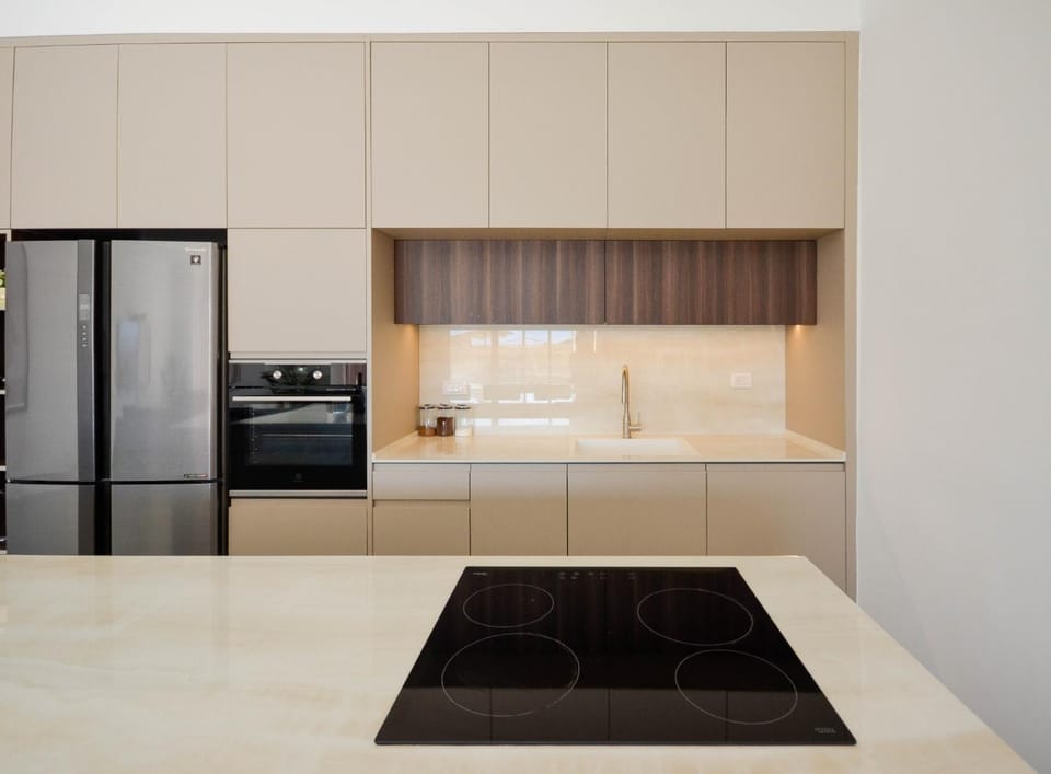 Kitchen or kitchenette, oven, stove