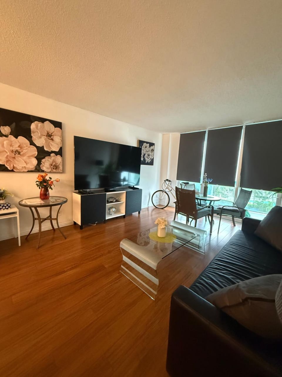 Apartments TVG Miami by the ocean ! Apartment in Sunny Isles Beach