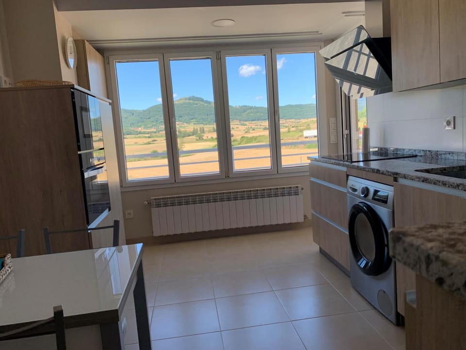 Kitchen or kitchenette, Mountain view