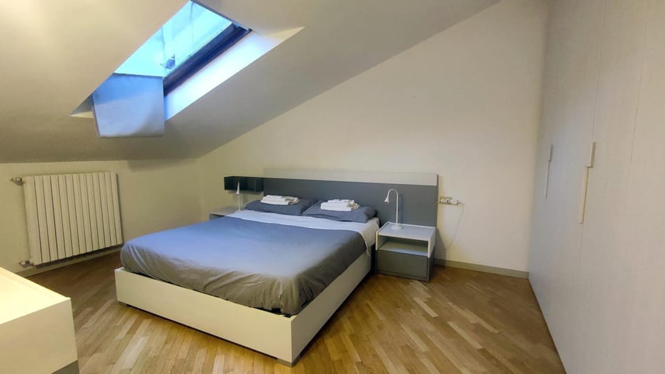 Bed, Photo of the whole room, Bedroom, towels, wardrobe