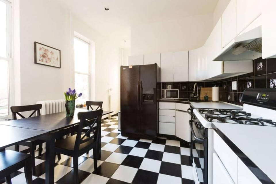 Union Square - Four Bedroom Condo-Hotel Suite Apartment in East Village