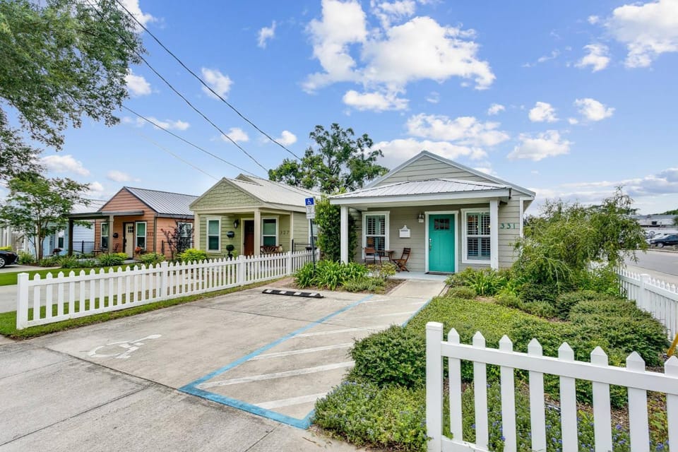 Reus Retreat House in Pensacola