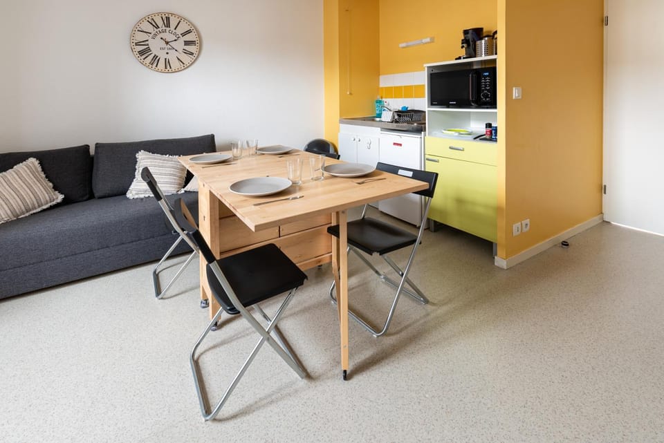 Studio centre ville avec parking privé Apartment in Pays de la Loire