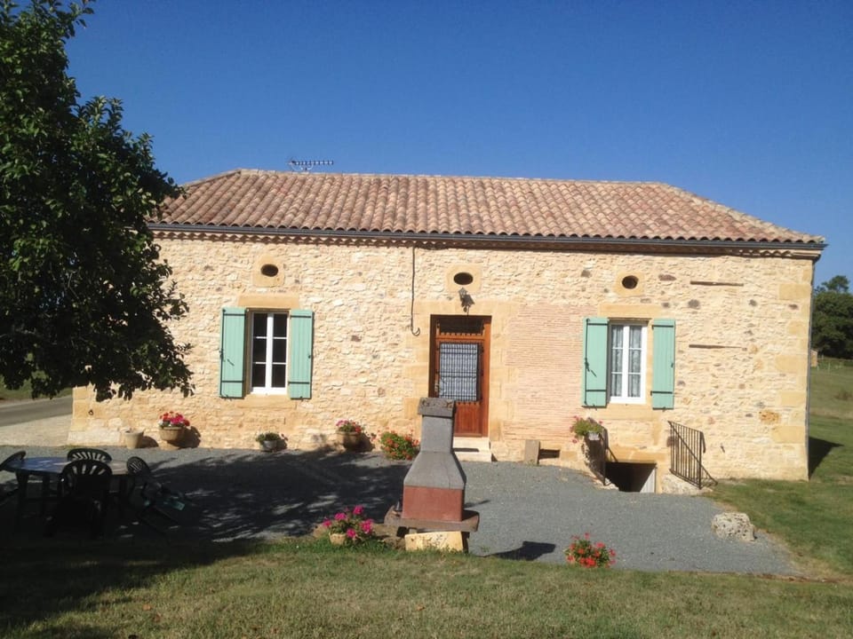 Maison de Caractère Périgord avec Cheminée - FR-1-616-181 House in Occitanie