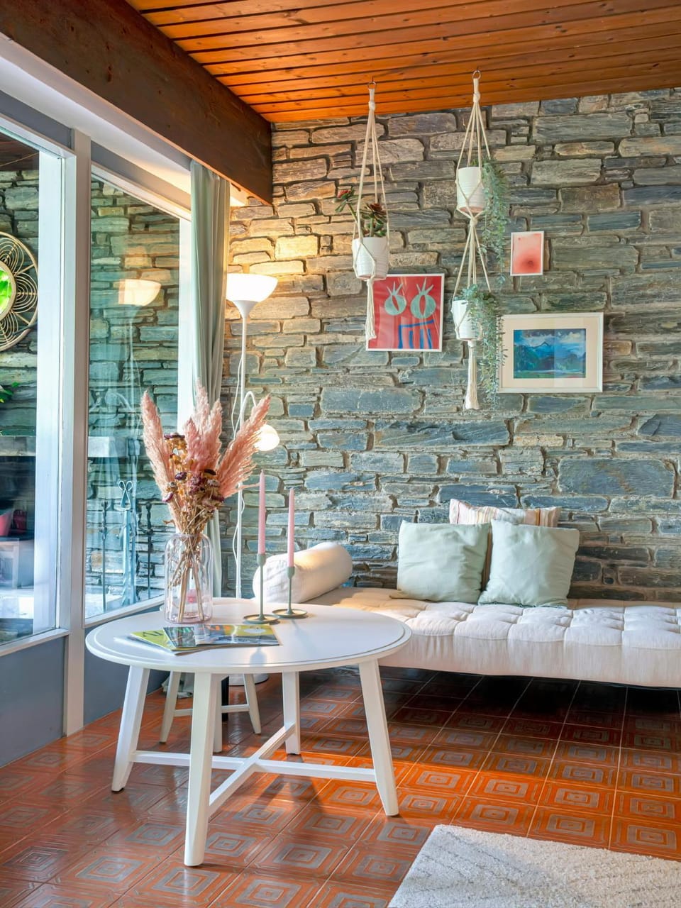 Gemütliche Ferienwohnung mit Terrasse und Seeblick Apartment in Velden am Wörthersee