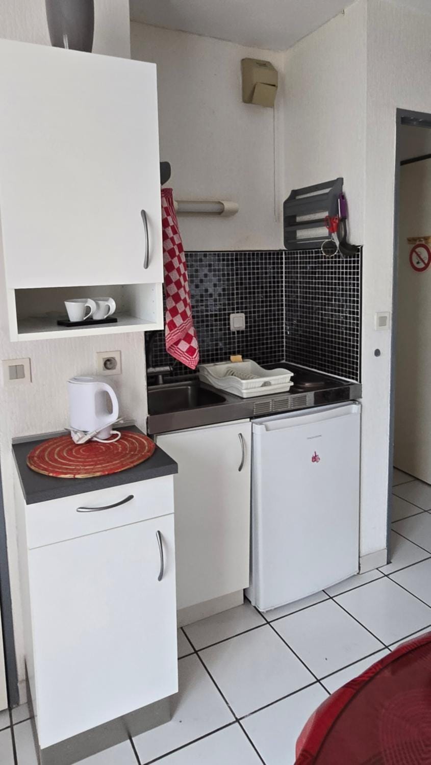 Joli Studio centre ville Digne les Bains Galion 80 Apartment in Provence-Alpes-Côte d'Azur
