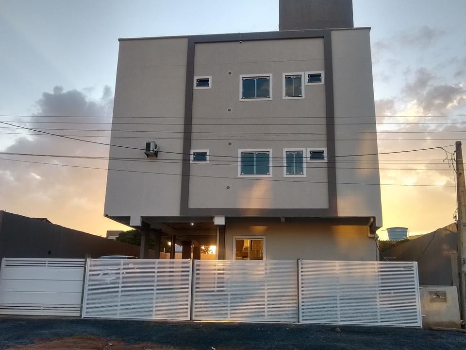 Apartamento 1/4 Bombinhas fino acabamento Apartment in Porto Belo