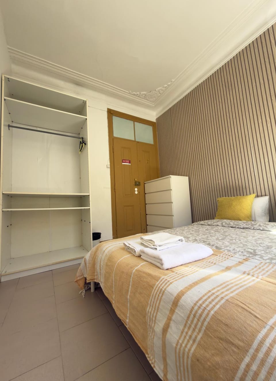 Frank's House & Happy BELEM Bed and Breakfast in Lisbon