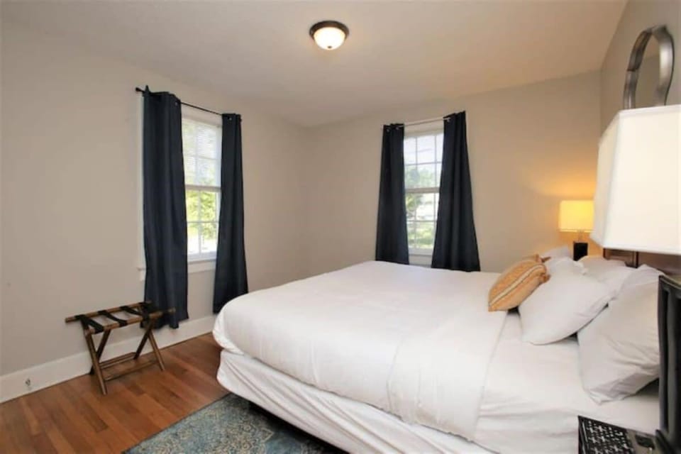Lovely on Lorick-USC, Jackson, Pets, Wifi House in Columbia