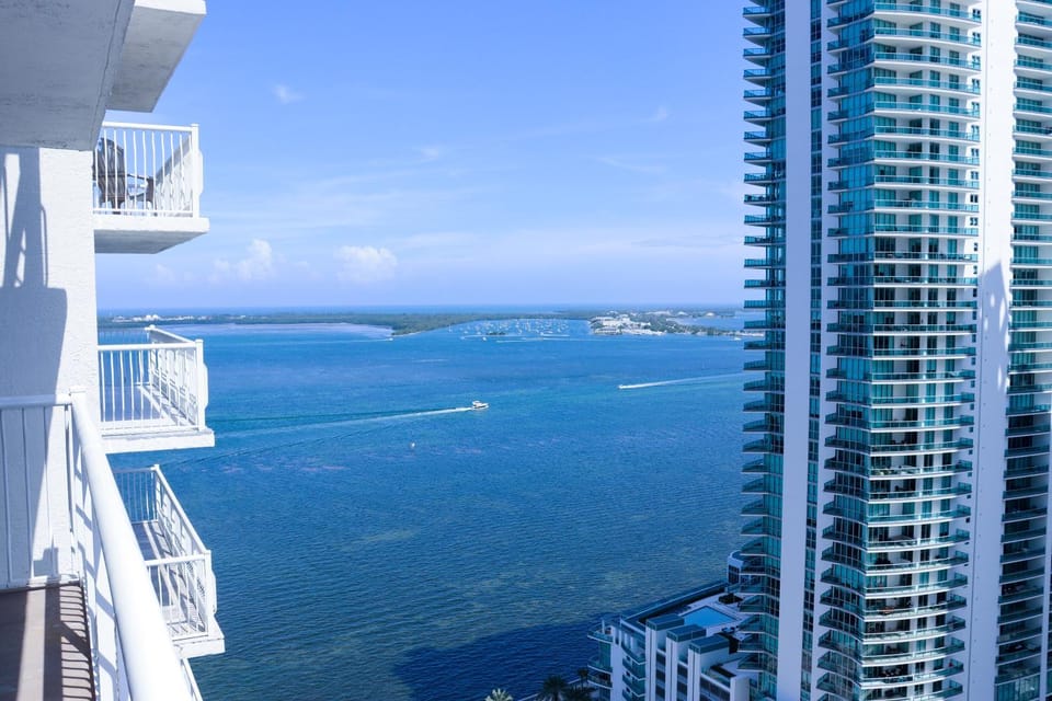 View (from property/room), Balcony/Terrace, Sea view