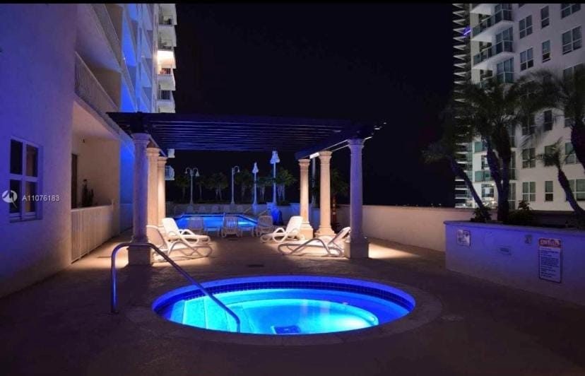 Swimming pool