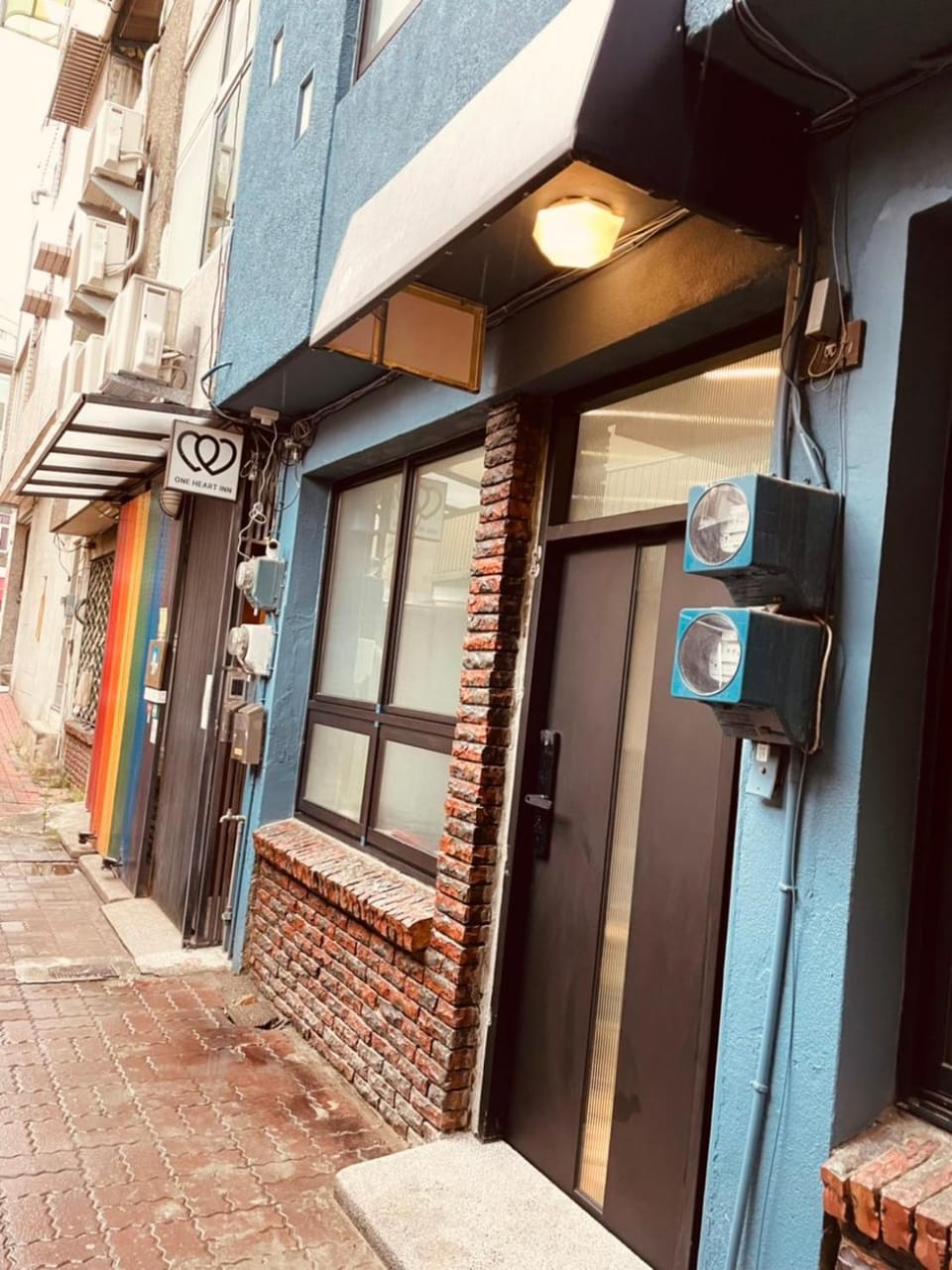 Facade/entrance