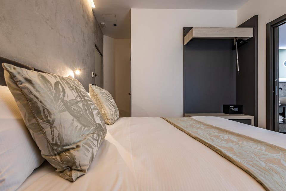 Corso 84 Luxury Suites Bed and Breakfast in Pescara