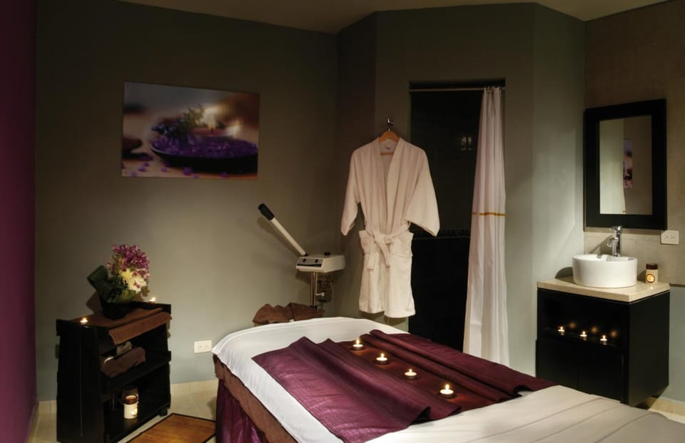 Massage, Spa and wellness centre/facilities