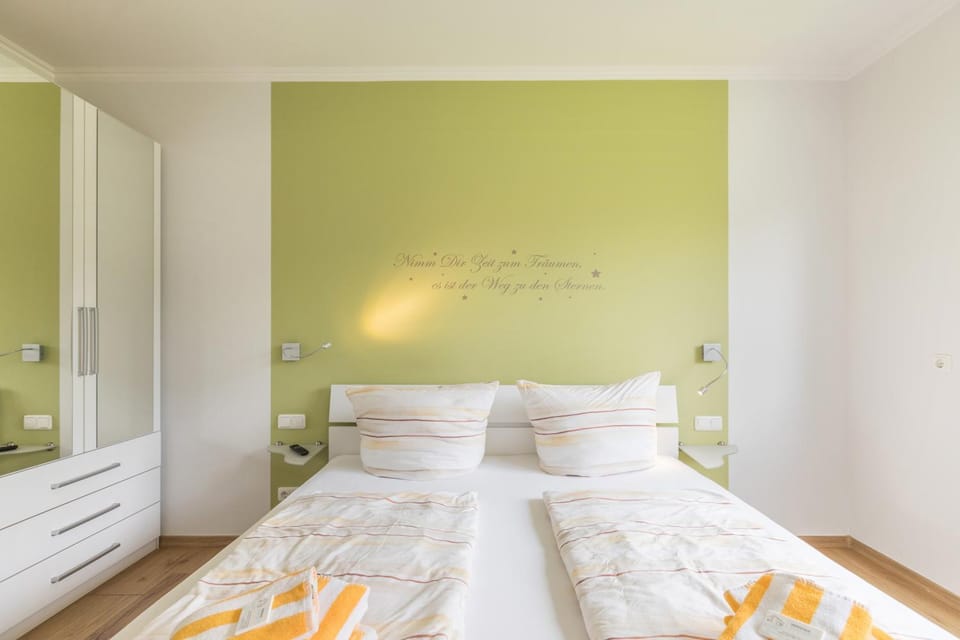 Property building, Living room, Bedroom