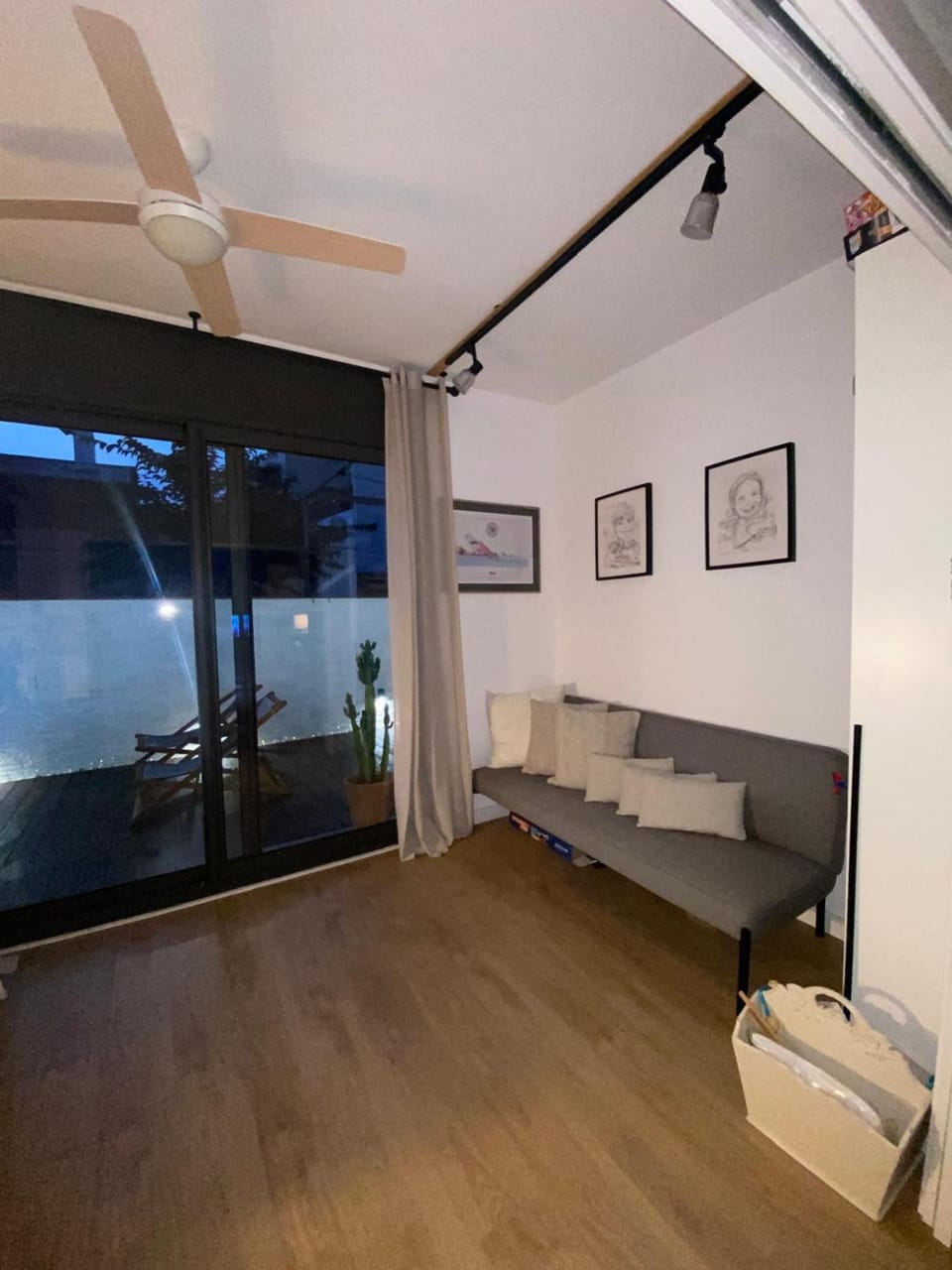 Casa grande y céntrica con piscina en zona peatonal Apartment in Maresme