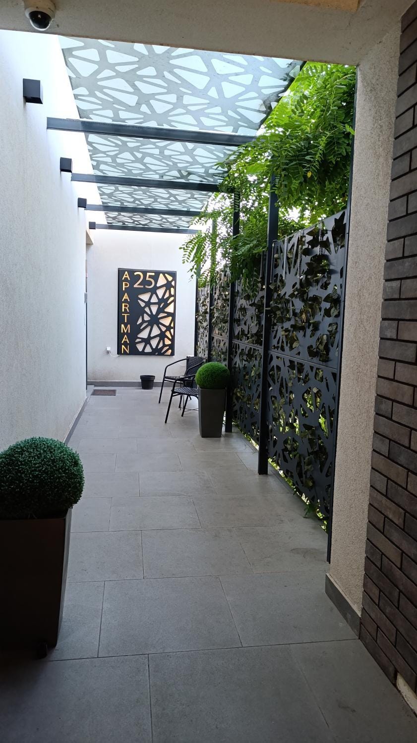 Apartman 25 Hostel in Belgrade